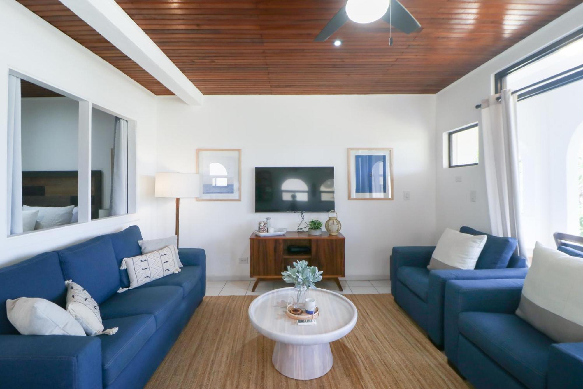 Pacific North Coast Flamingo Marina Resort חדר תמונה