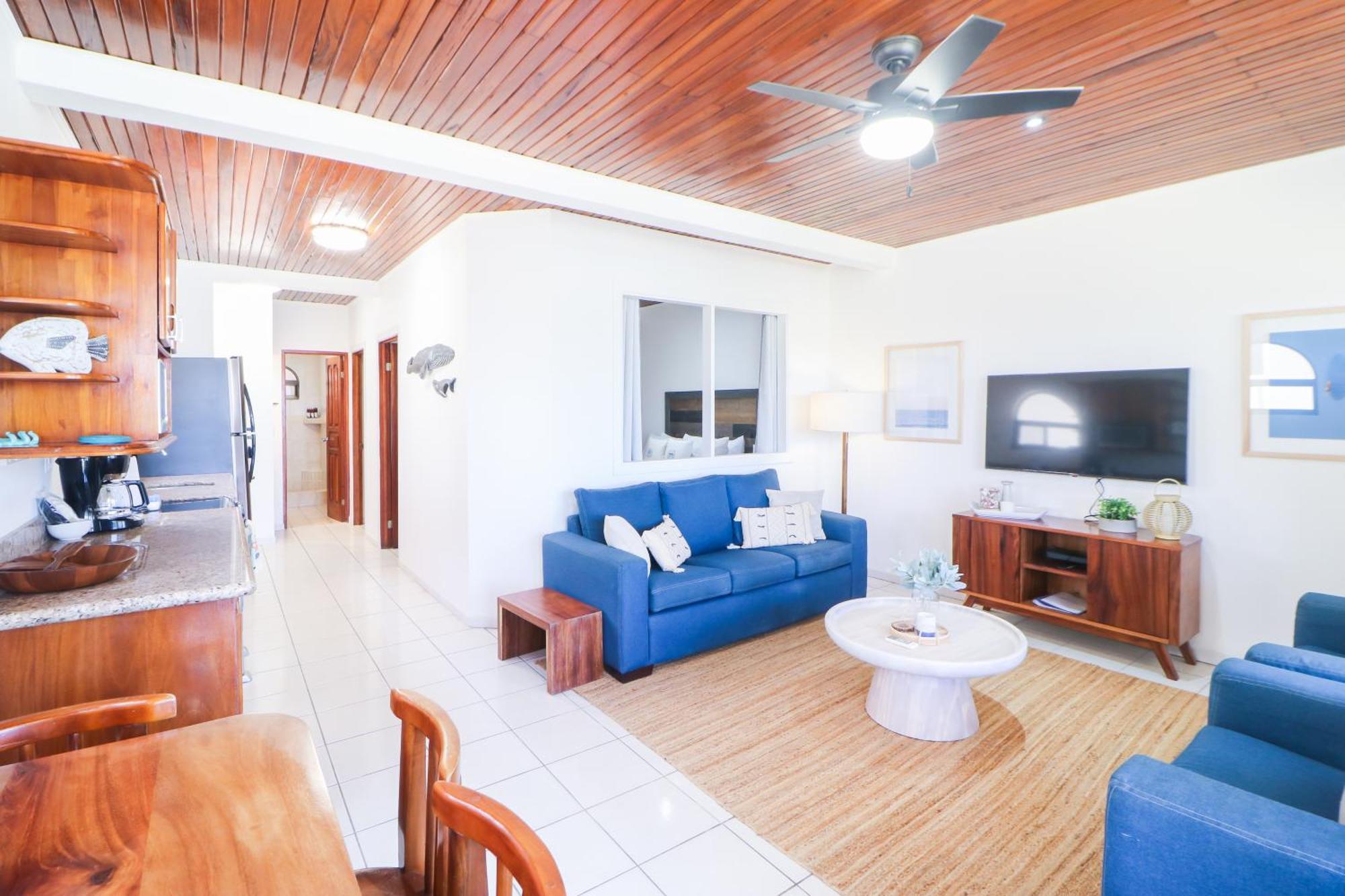 Pacific North Coast Flamingo Marina Resort חדר תמונה