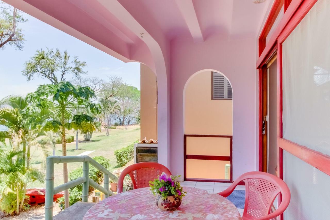 Pacific North Coast Flamingo Marina Resort מראה חיצוני תמונה